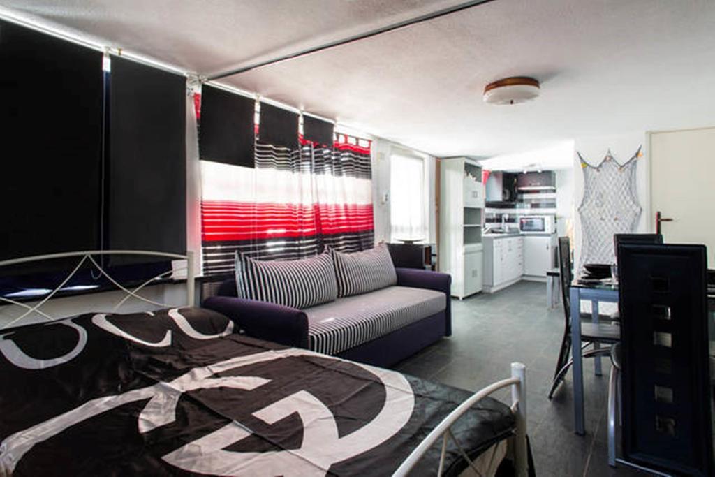 Wavedance Accommodation サラミス エクステリア 写真