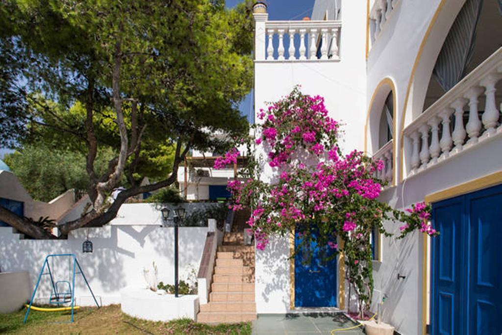 Wavedance Accommodation サラミス エクステリア 写真