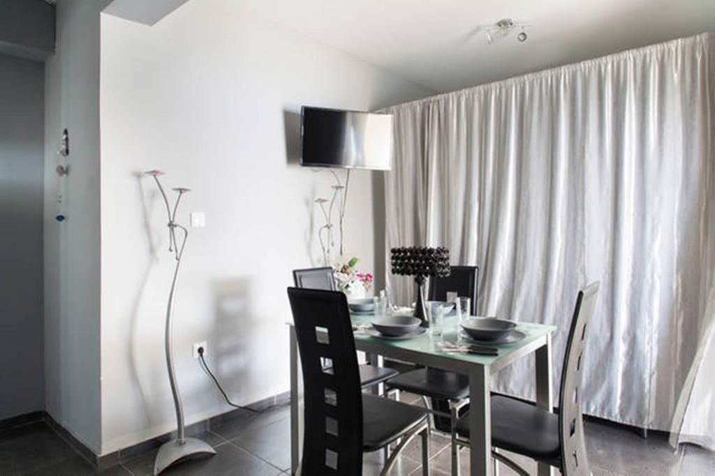 Wavedance Accommodation サラミス エクステリア 写真